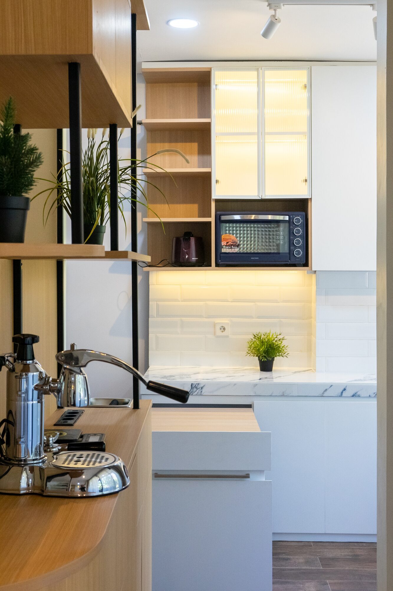 London Home — 7
